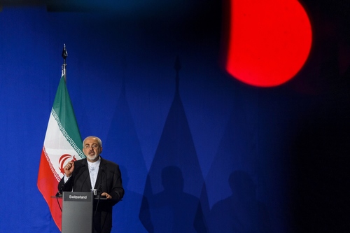 U.S. Prepared to Lift Nearly all Iran Sanctions, Zarif Tells Parliament